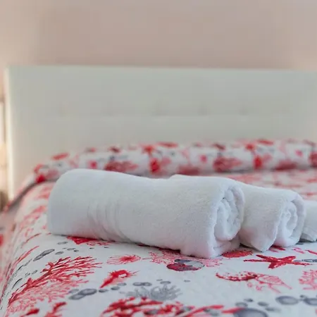 Angelina's House Apartment